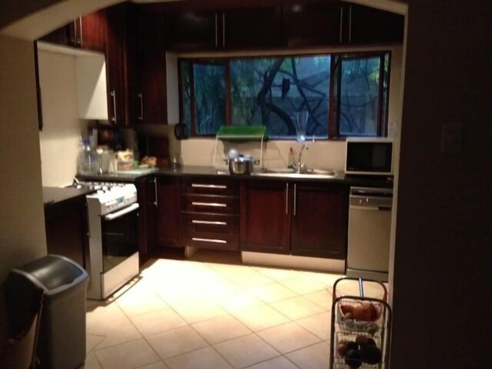 Luxury Apartment photo 2