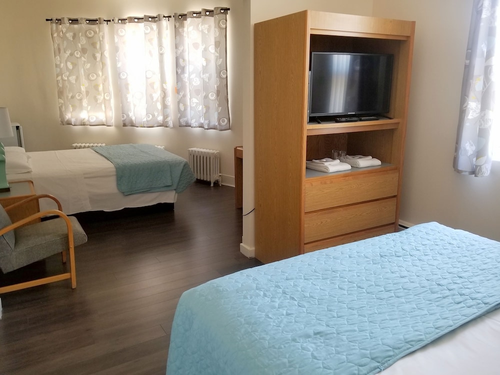 Room, 2 Queen Beds
