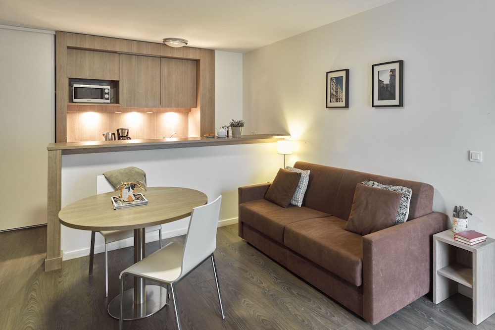 Standard Room photo 3
