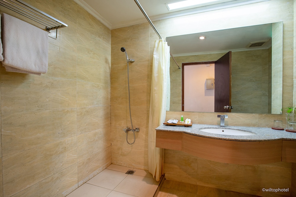 Executive Deluxe Room - Photo 2
