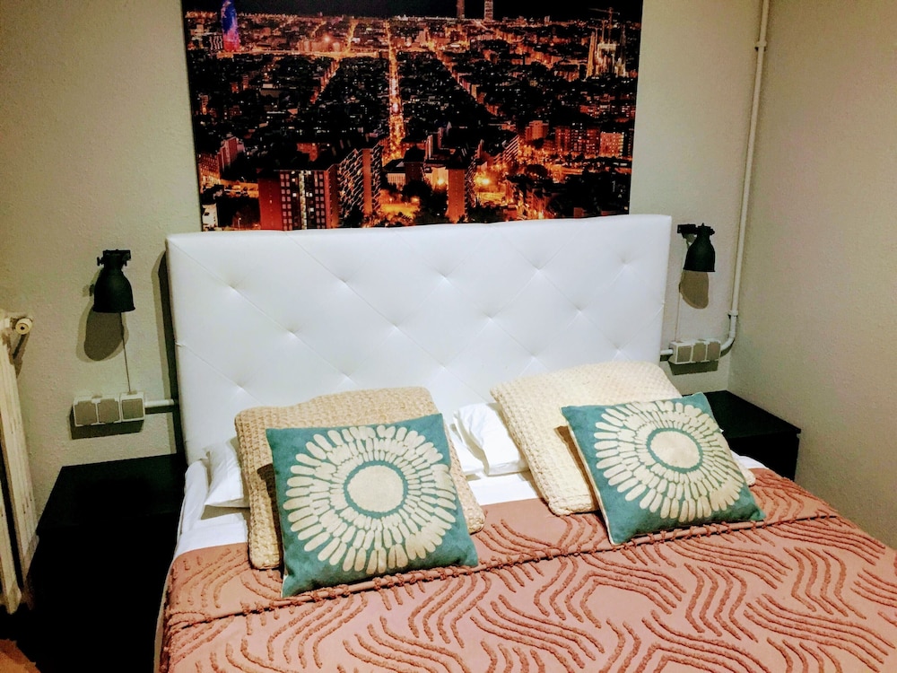 Habitación Doble Básica, 1 Cama Matrimonial, Baño Compartido