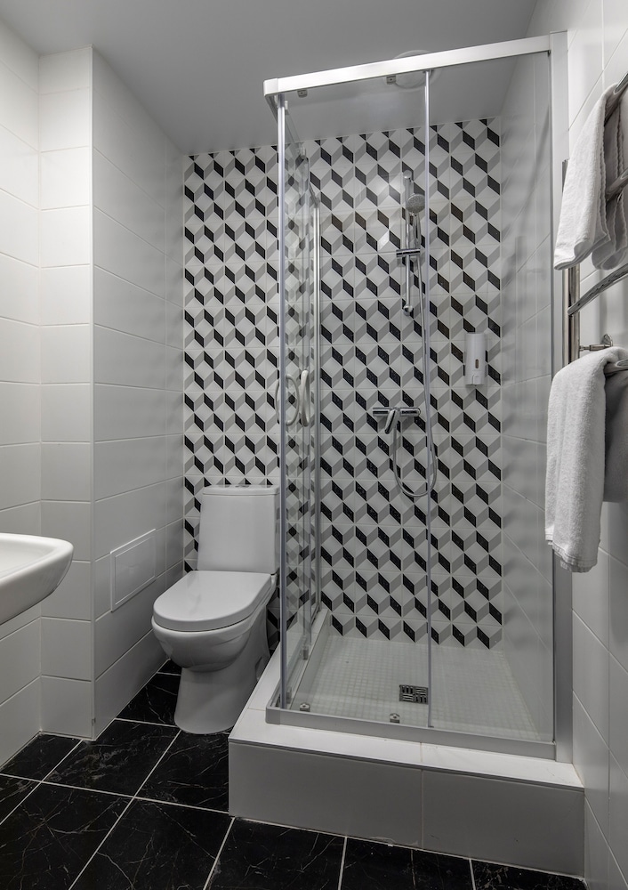 Deluxe Double or Twin Room photo 2
