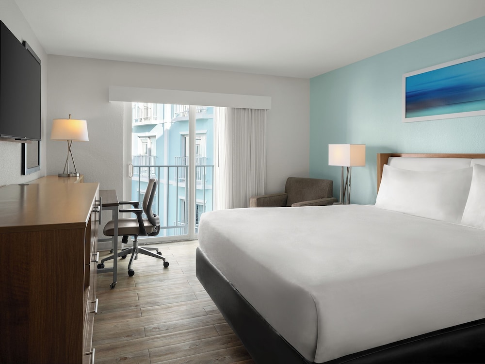 Standard Room, 1 King Bed