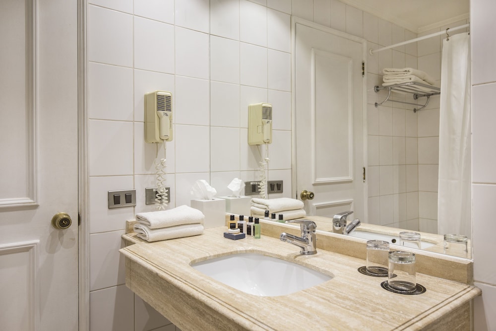 Superior Twin Room photo 2