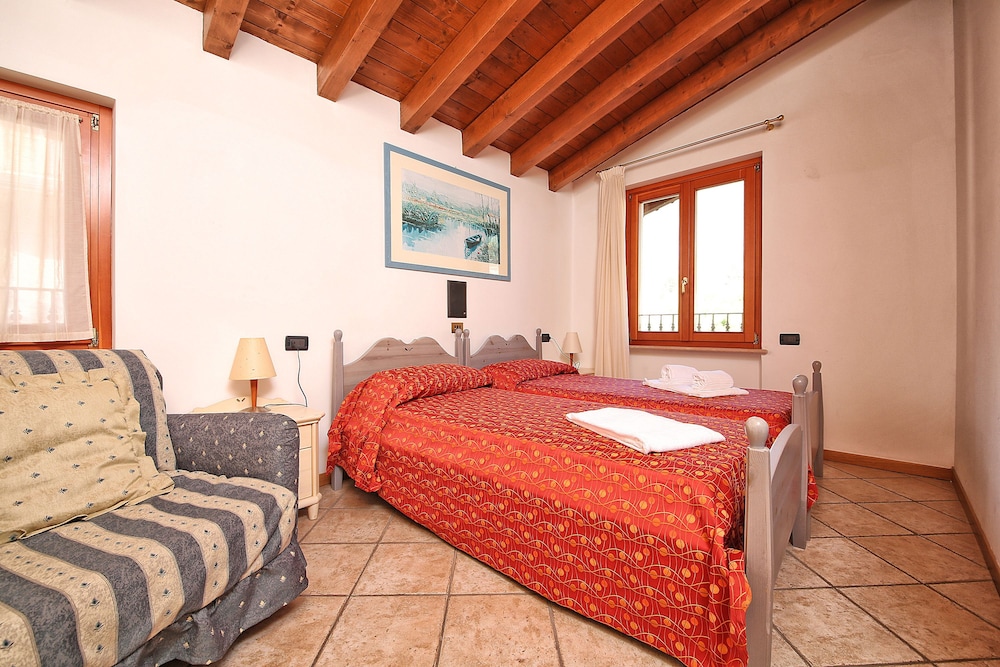 Superior Apartment, 2 Bedrooms, Tower