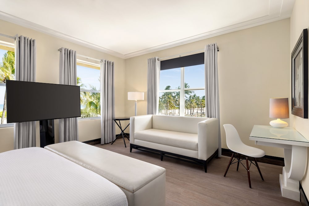 Suite - Photo 4