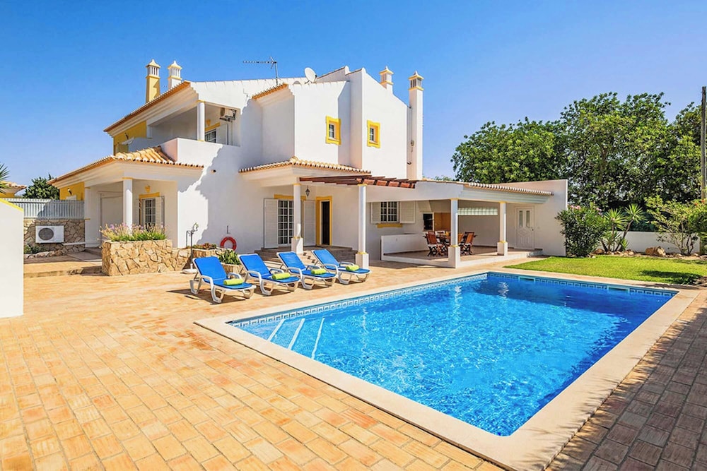 Villa (3 Bedrooms)