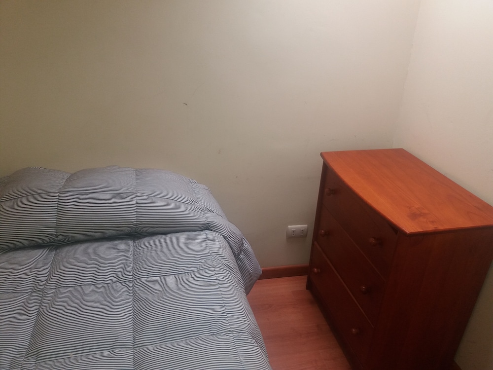 Economy Single Room, 1 Twin Bed, Shared Bathroom photo 2