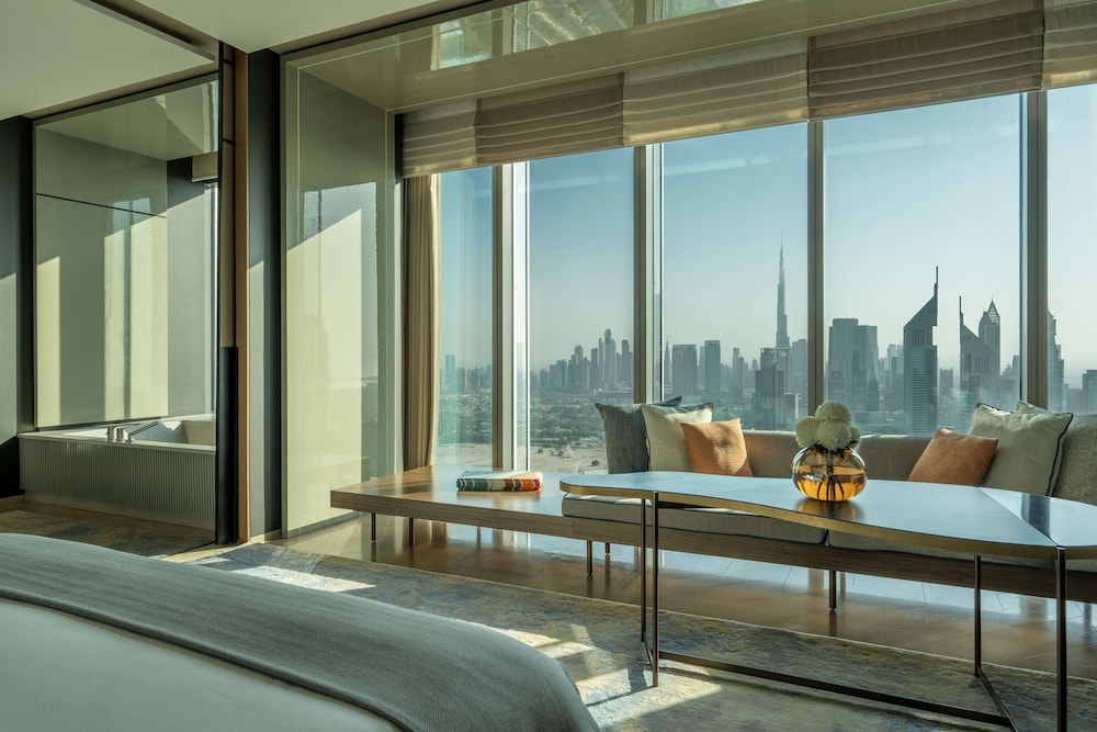 Grand Room, 1 King Bed (za'abeel | Burj Khalifa View)