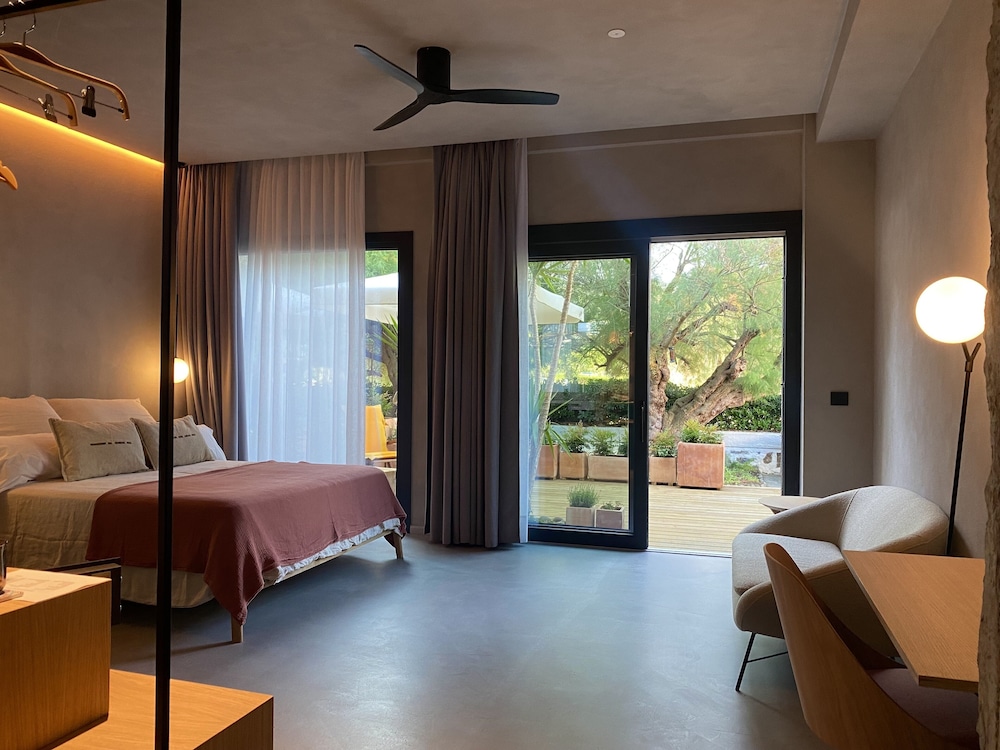 Junior Double Room, Terrace photo 2