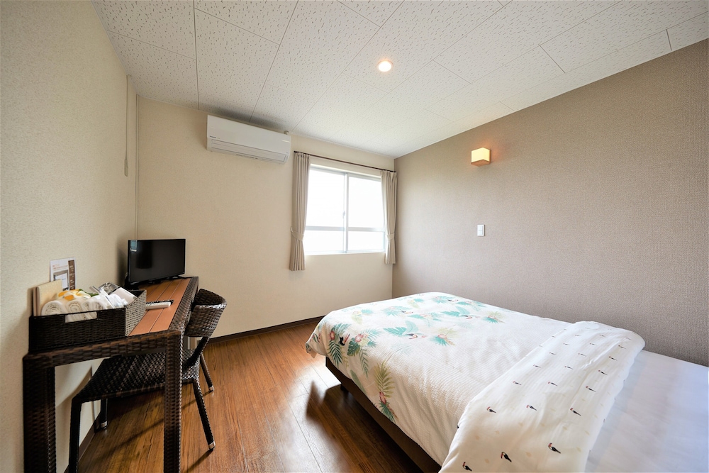Standard Double Room - Photo 6