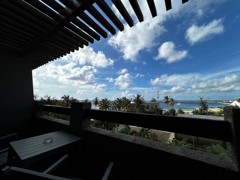 Studio, Balcony - Photo 2