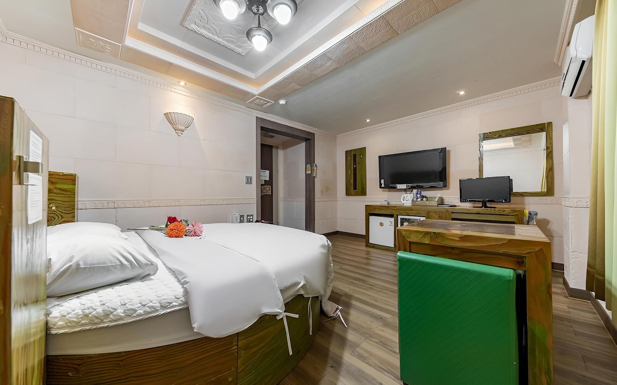 Room (Special room (healthy loess room)) - Photo 3