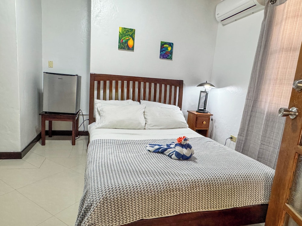 Standard Room, 1 Double Bed photo 2
