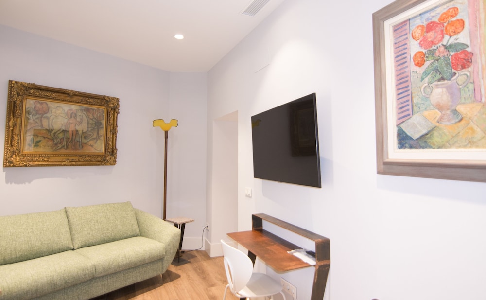 Junior Studio Suite - Photo 8