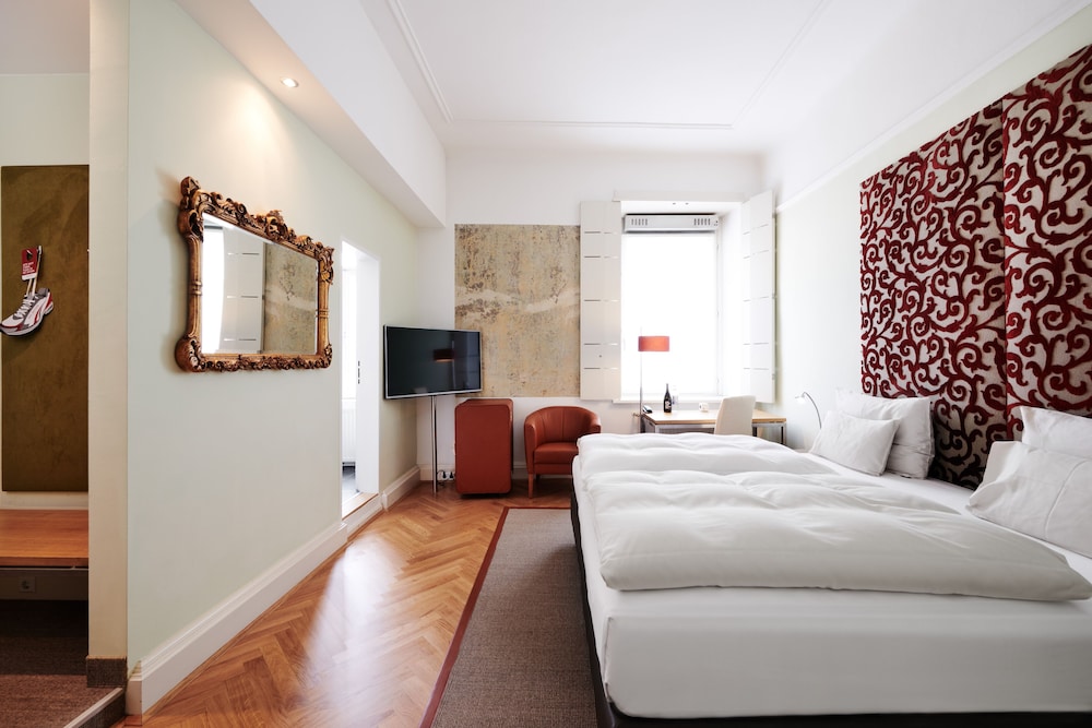 Classic Room - Photo 3