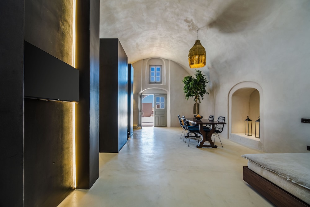 Prestige Suite with Sunset View