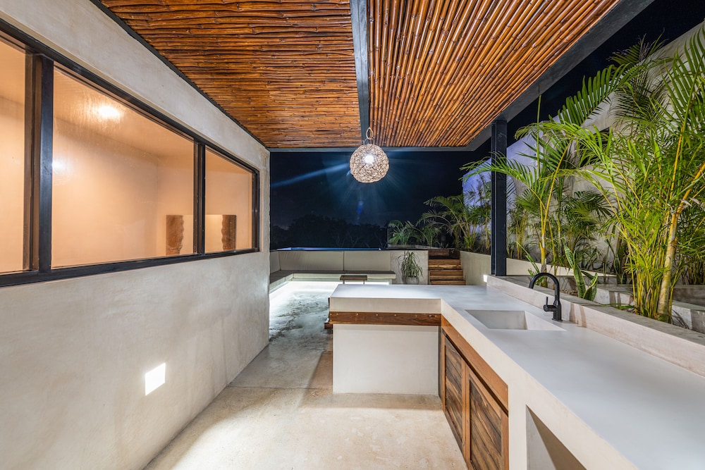 Grand Penthouse - Photo 13