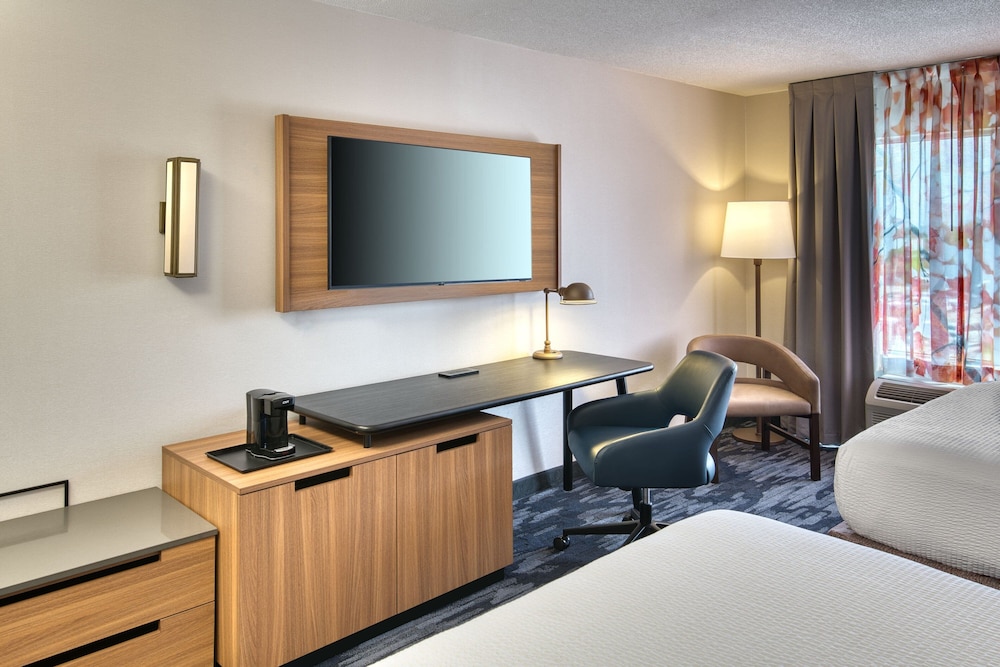 Executive Suite, Multiple Beds