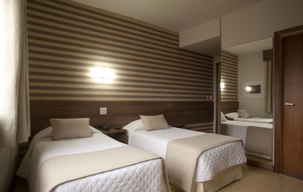 Superior Twin Room - Photo 1