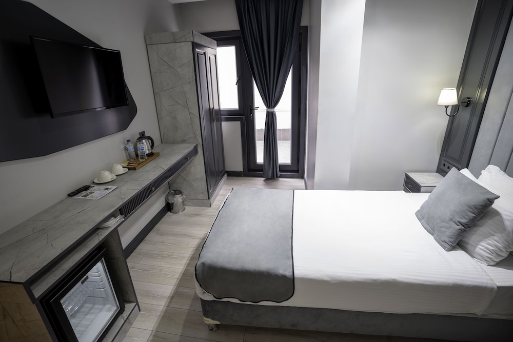 Superior Twin Room - Photo 3
