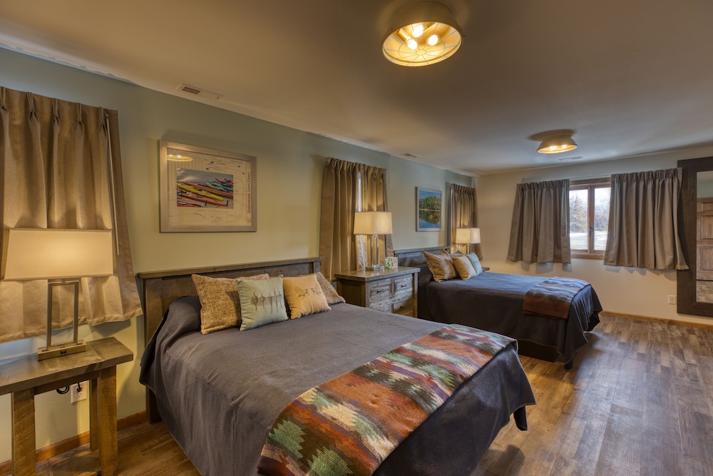 Family Quadruple Room photo 2