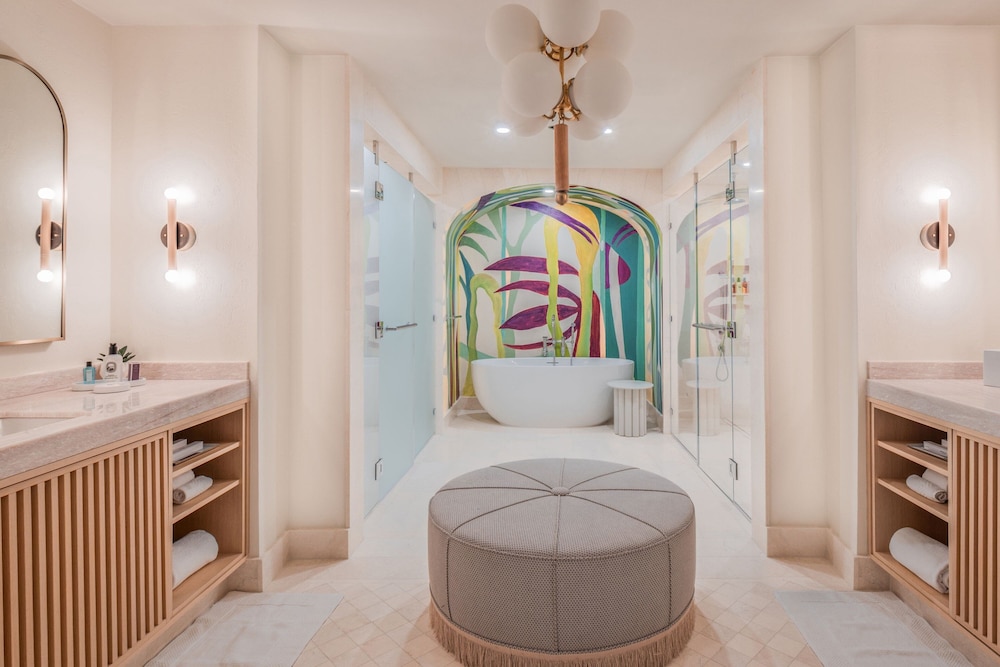 Suite, 2 Bedrooms, Terrace, Oceanfront