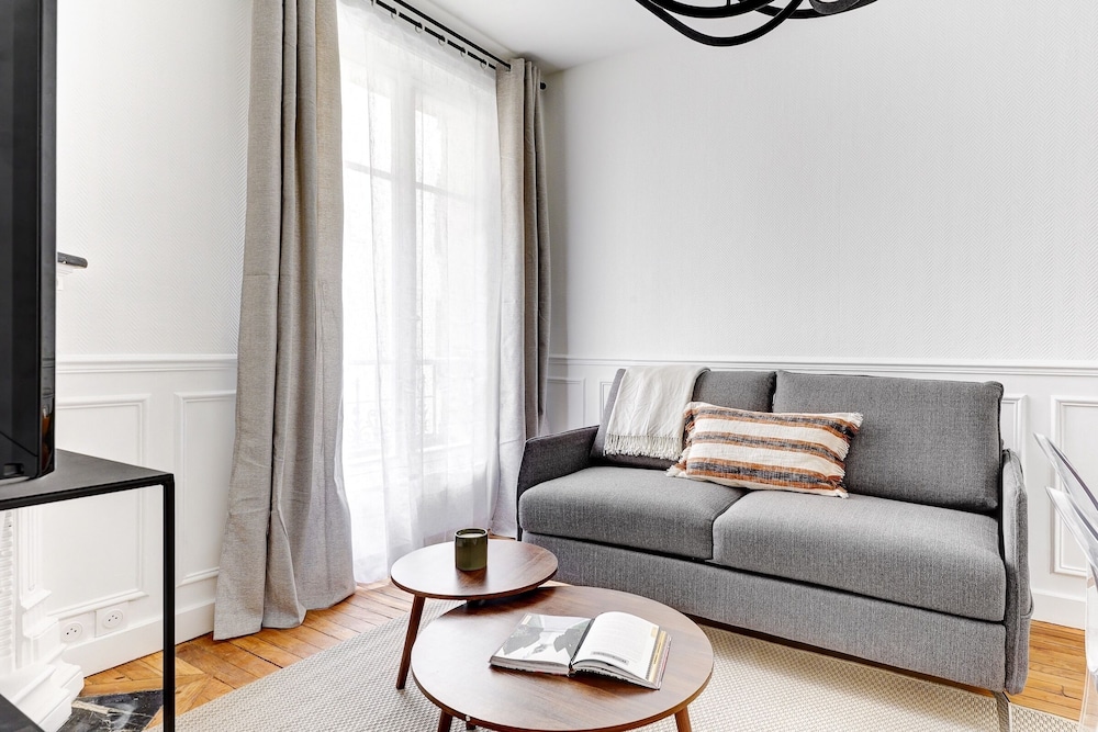 Apartment, 1 Double Bed with Sofa bed, Non Smoking, Courtyard View