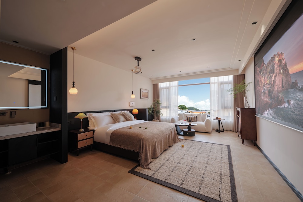 Luxury Double Room, Courtyard View photo 2