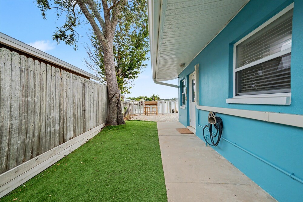 Waterfront Pet Friendly Boat Dock Walk 2 Beach, 写真 51