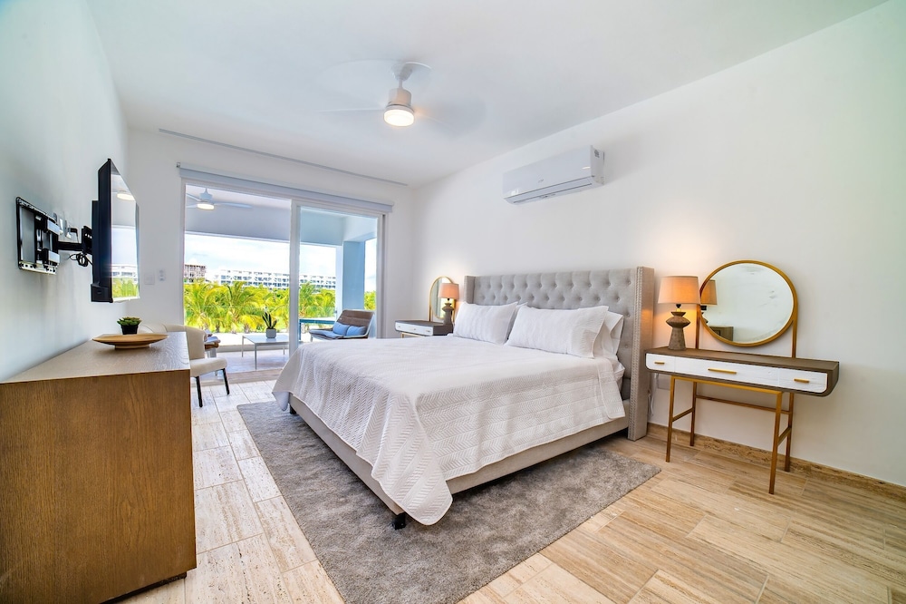 Premier Apartment photo 1