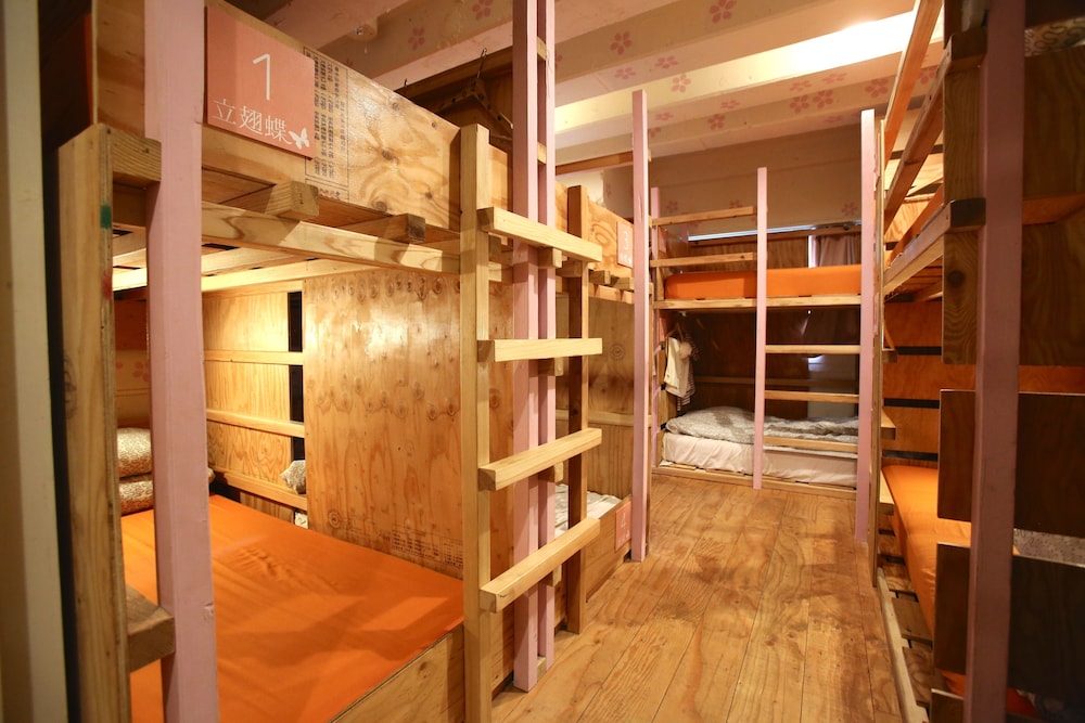Basic Shared Dormitory, 1 Bedroom (Female Guest Only) photo 1