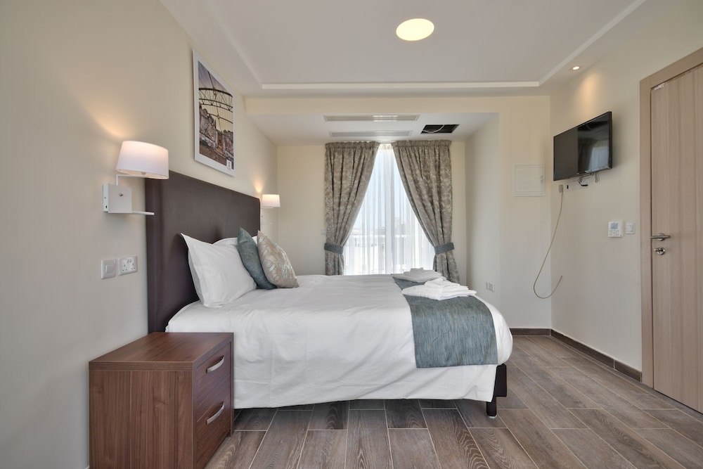 Suite, City View (Penthouse Suite No6)