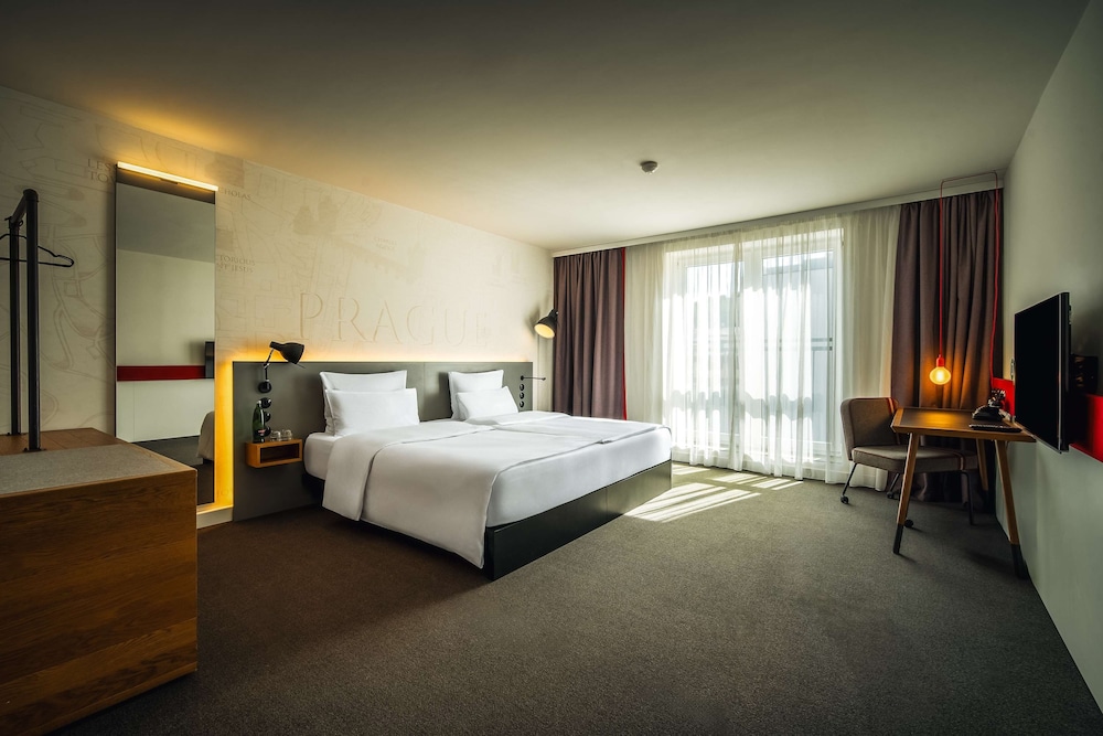 Room Plus