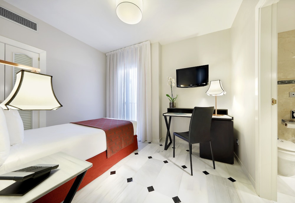 Double Room Single Use