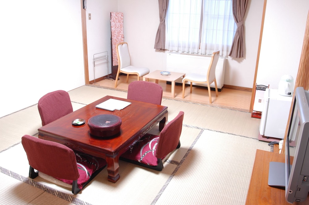 Japanese Style Room For 3 Guests photo 2