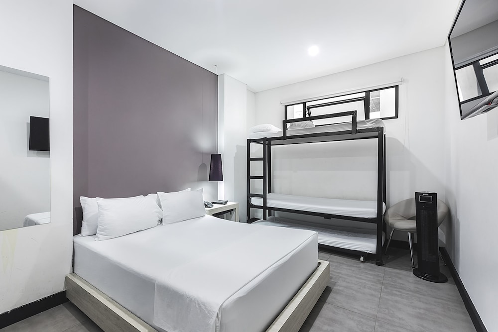 Classic Triple Room, 1 Bedroom photo 1