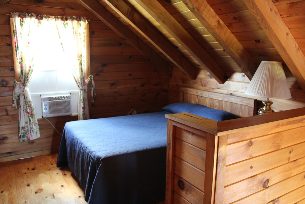 Standard Cabin, Multiple Beds, Valley View photo 1