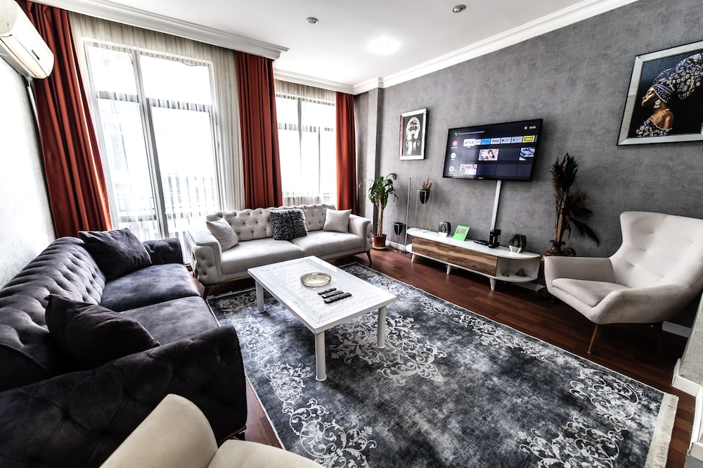 Condo photo 3
