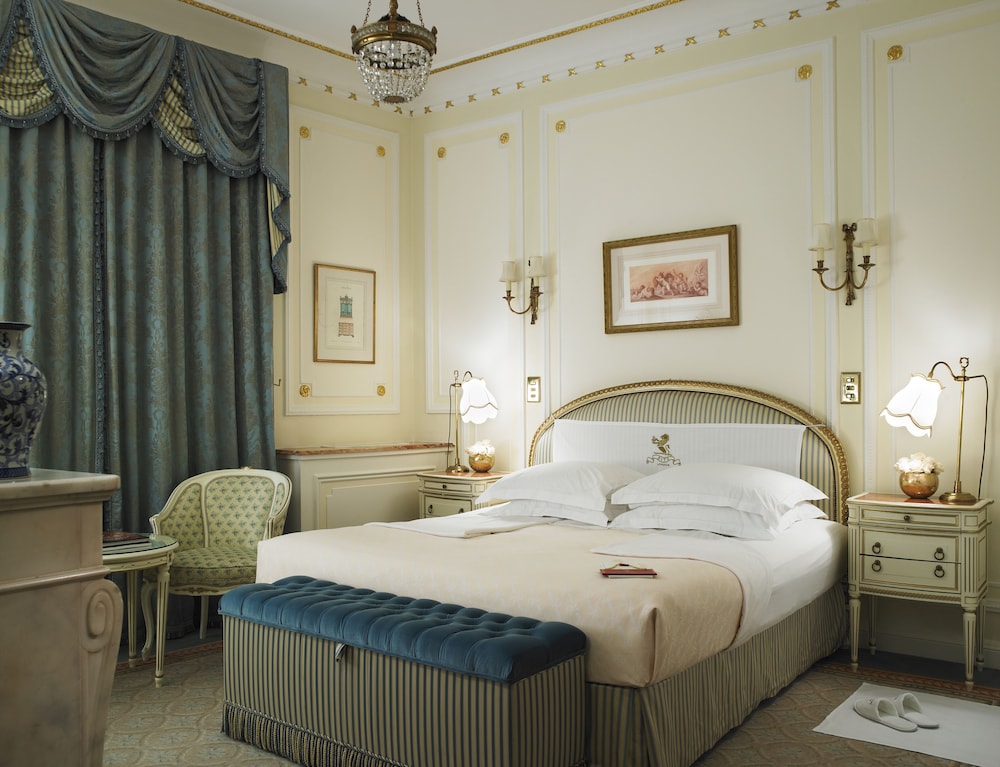 Superior Queen Room