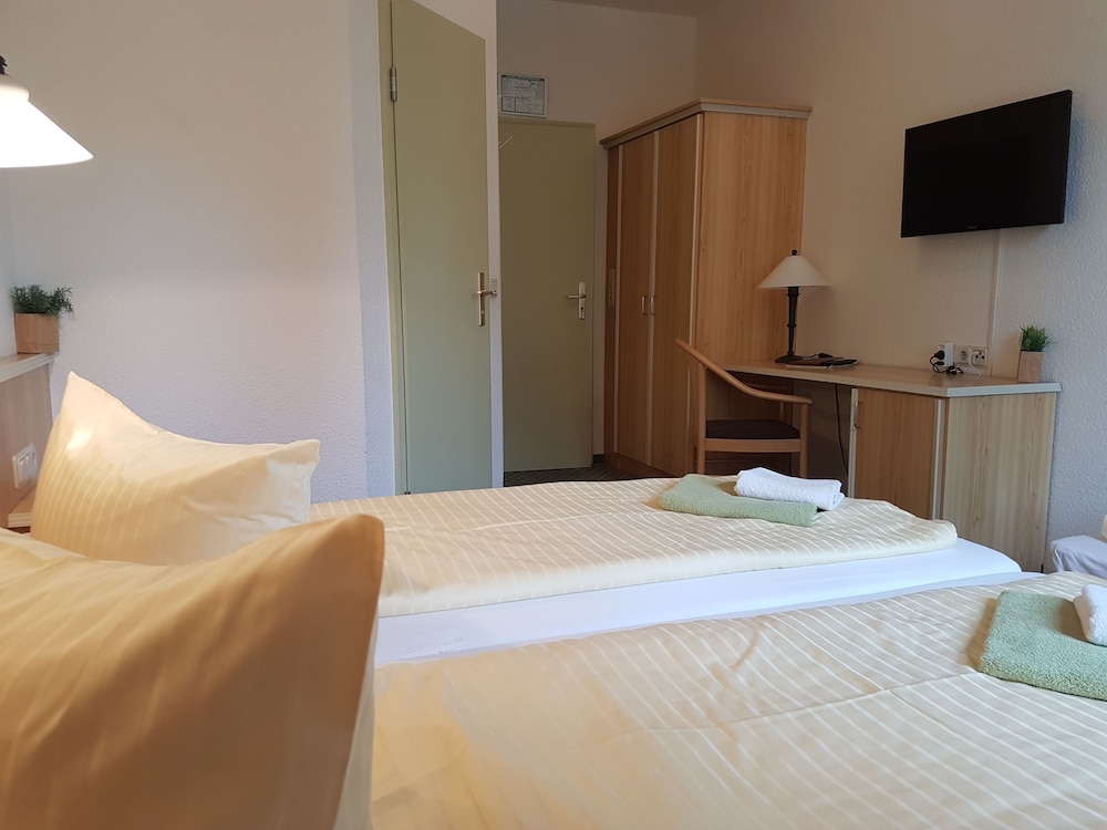 Double Room, 1 King Bed photo 3