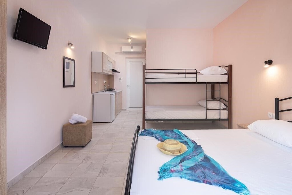 Family Studio Suite, 1 Bedroom