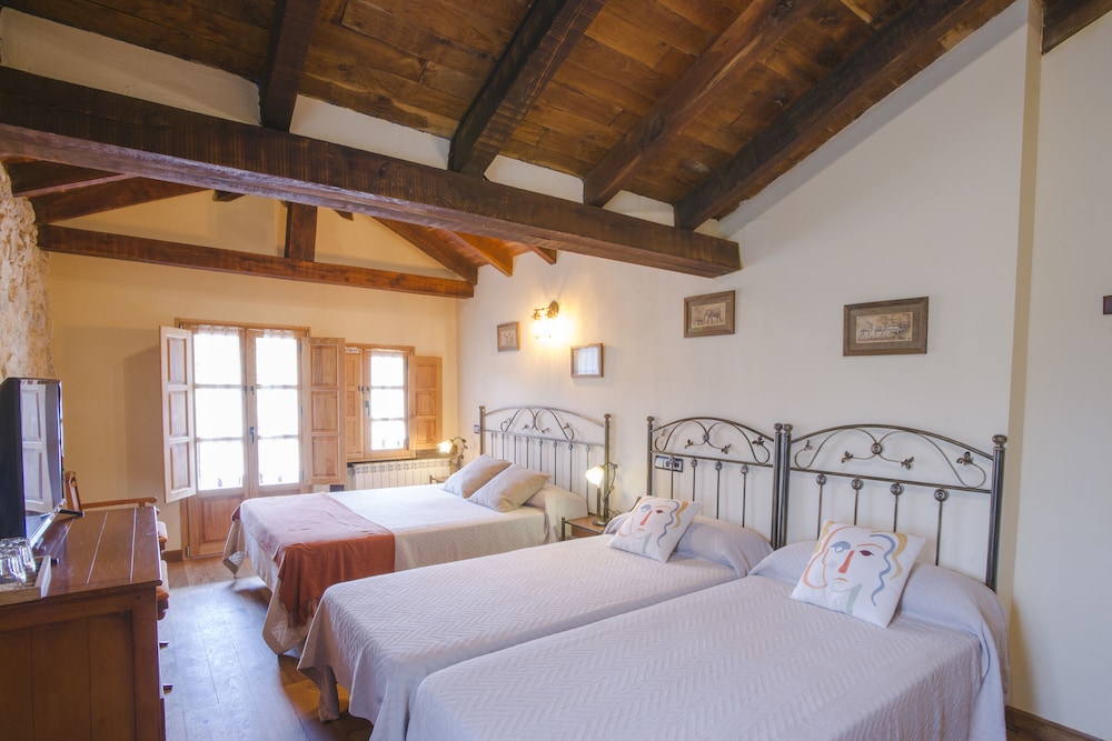 Quadruple Room, Ensuite