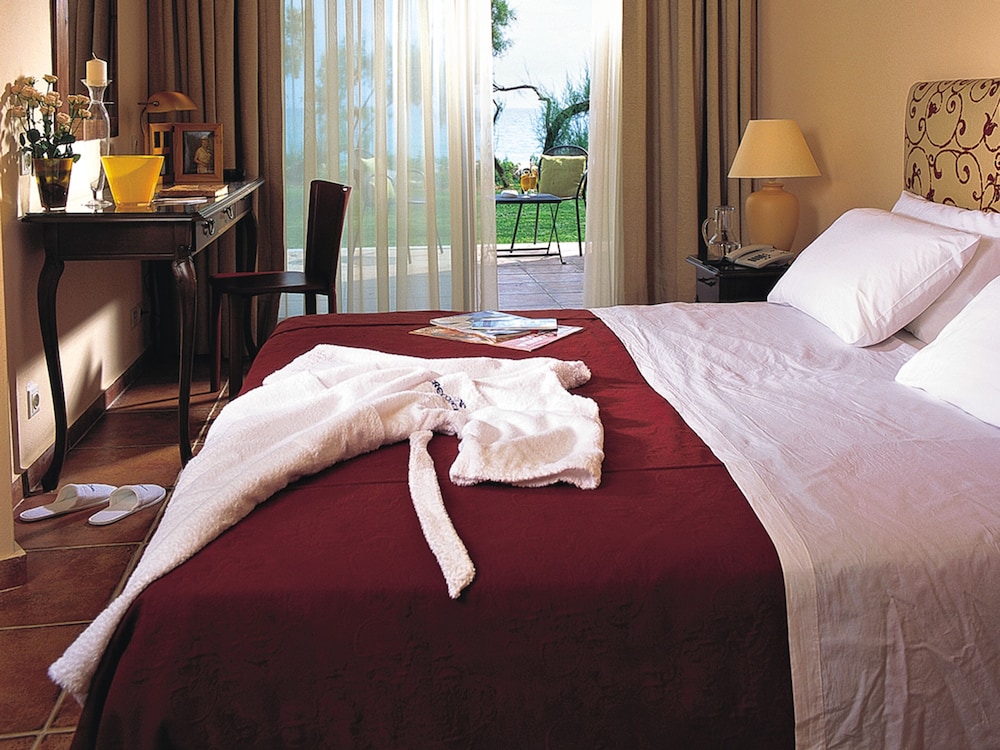 Egnatia Deluxe Guestroom Veranda photo 2