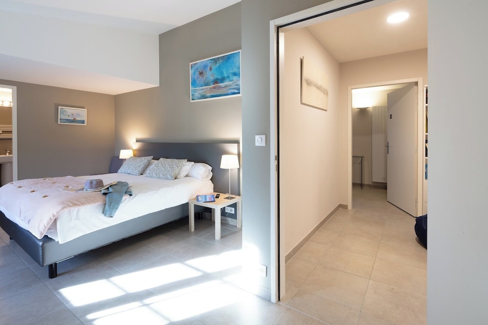 Suite photo 1