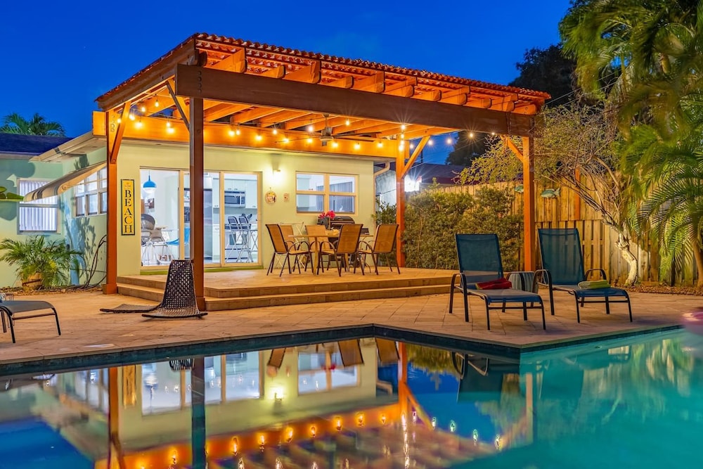 Beachside Bliss Luksus Privat Pool BBQ King Size Seng, Billede 6