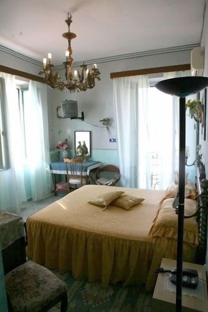 Double or Twin Room, Garden View photo 3