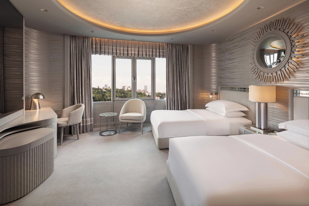 Premium Room, 2 Twin Beds, City View