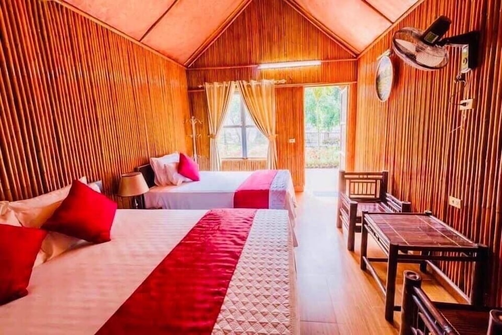 Bungalow Triple, River View photo 1