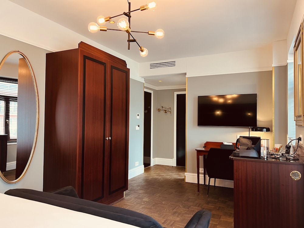 Superior Double Room (Prestige) - Photo 19